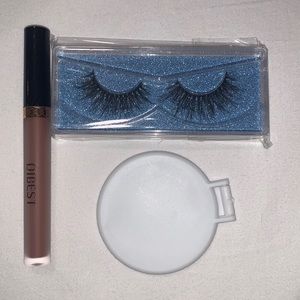 Makeup bundle